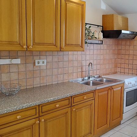 אומאג Villa "Pied-A-Terre" Residence & Spa מראה חיצוני תמונה